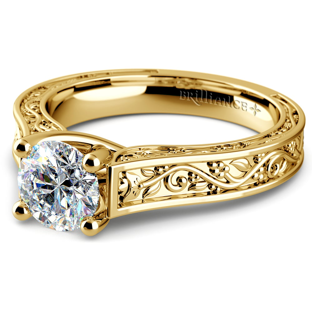 Antique Solitaire Engagement Ring in Yellow Gold | 04