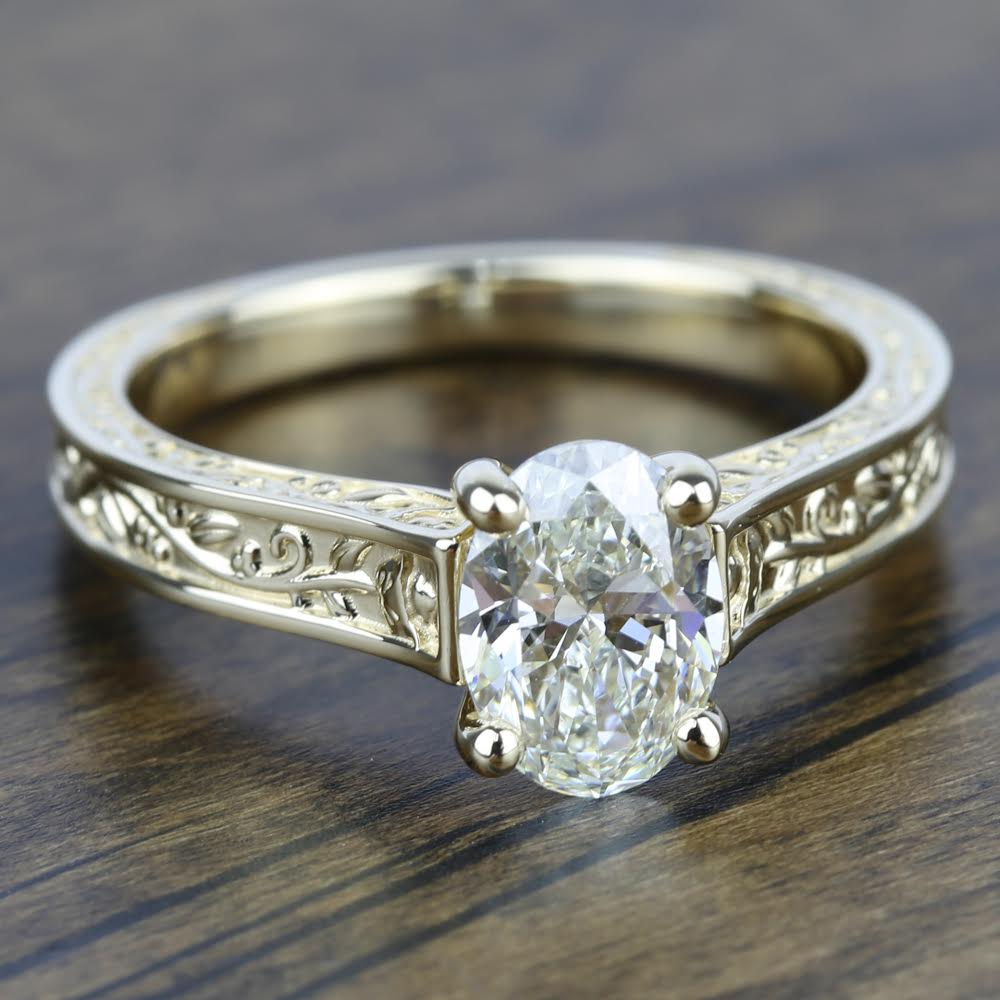 Antique Solitaire Engagement Ring in Yellow Gold | 05