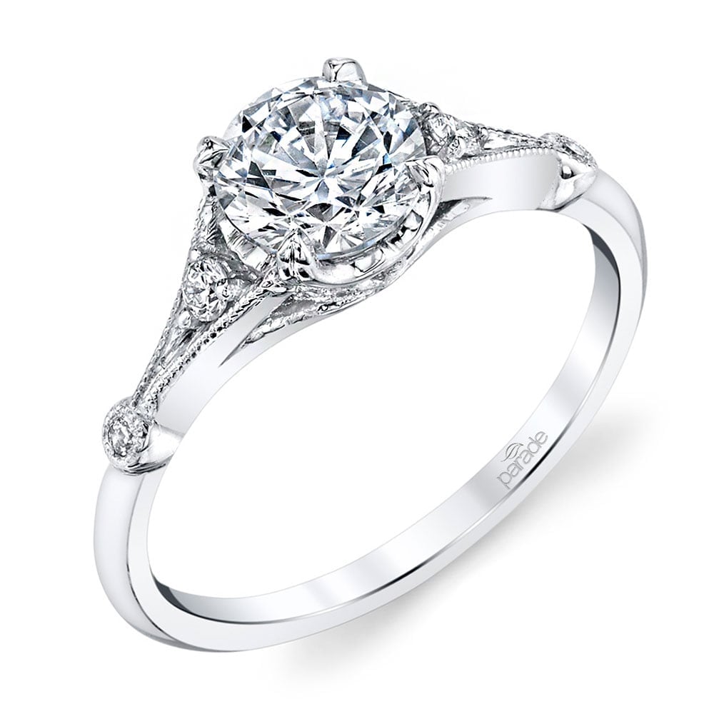Art Deco Diamond Engagement Ring in White Gold | 01