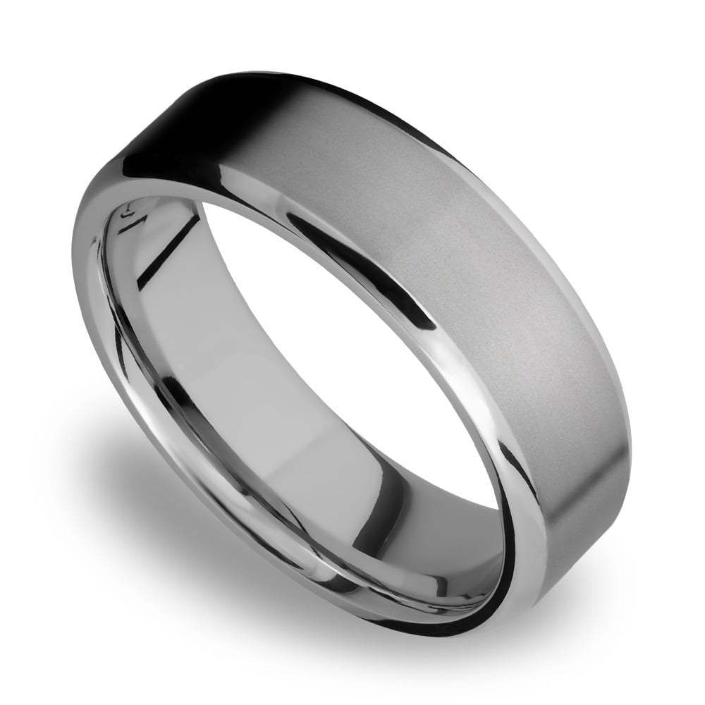 Beveled Men's Wedding Ring in Titanium (7mm) | 01