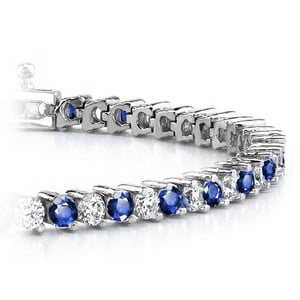Diamond And Sapphire Bracelet In White Gold - Illusion Design