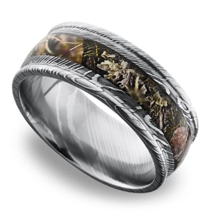 Predator -  Damascus Steel Mens Ring with Kings Mountain Inlay (9mm)
