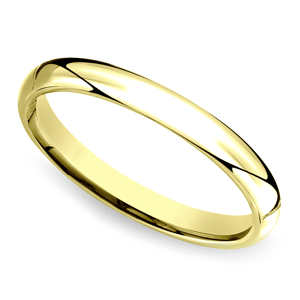 Mid Weight Comfort Fit Wedding Band For Men In Gold